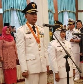 Walikota dan Wakil Walikota Tanjungpinang Syahrul - Rahma 