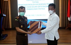 Pemko Batam dan Kejaksaan Teken MoU Terkait Pengamanan Pembangunan Strategis