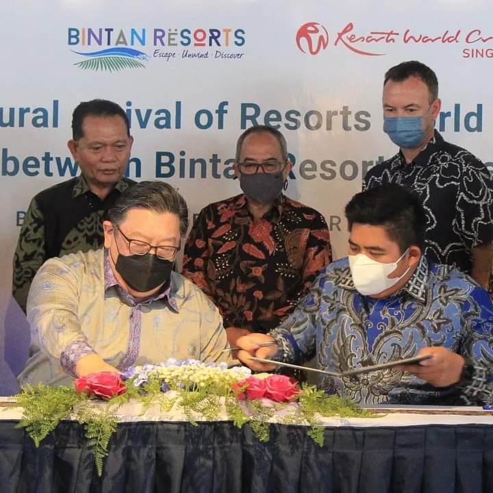 Kapal Pesiar Perdana, Roby Berharap Pusat Berlakukan Bebas VoA Wisata ke Bintan