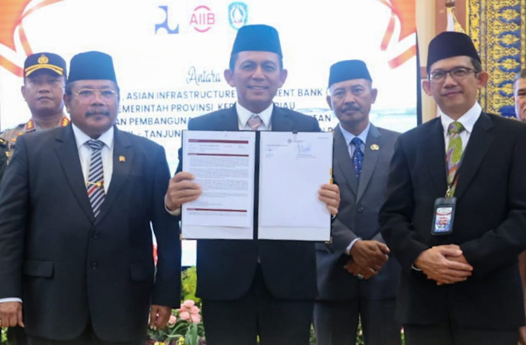 Ansar Teken Kerja Sama Kementerian PUPR-AIIB, Persiapan Jembatan Babin