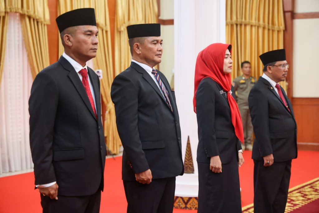 Ansar Lantik 4 Pejabat Baru Pemprov Kepri, Misni Jabat Kepala Barenlitbang