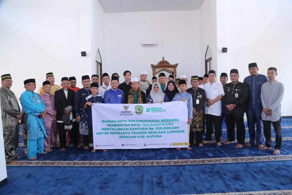 Dari Zakat ASN, Pemko Tanjungpinang Bantu Rp 200 Juta untuk Korban Longsor Serasan