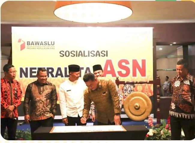 Sekda Bintan Hadiri Sosialisasi Netralitas ASN Pada Pemilu 2024