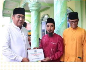 Bupati Roby Safari Ramadhan Perdana di Desa Dendun