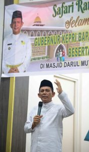 SafarI Ramdhan di Masjid Darul Muttaqin Sagulung Batam, Ansar Bawa OPD Kepri