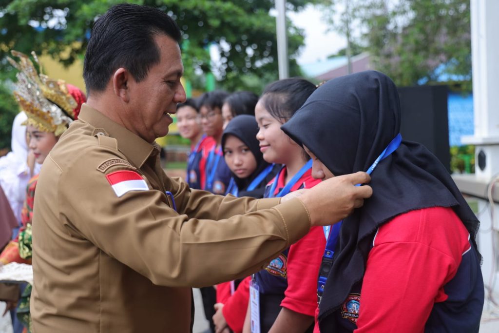 Ansar Semangati Siswa SMKN1 Tanjungpinang: Raih Kesuksesan dengan Kerja Keras