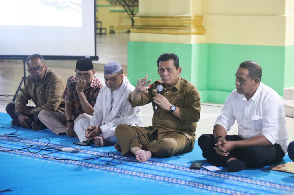 Ansar Pimpin Pertemuan Pembahasan Revitalisasi Lanjutan Pulau Penyengat Tahap II 2023