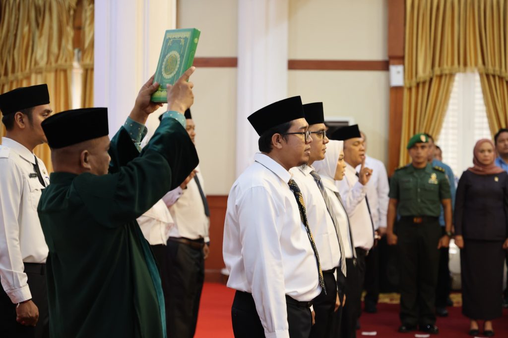 Sembilan Anggota BPSK Tanjungpinang 2023-2028 Dilantik Gubernur Kepri