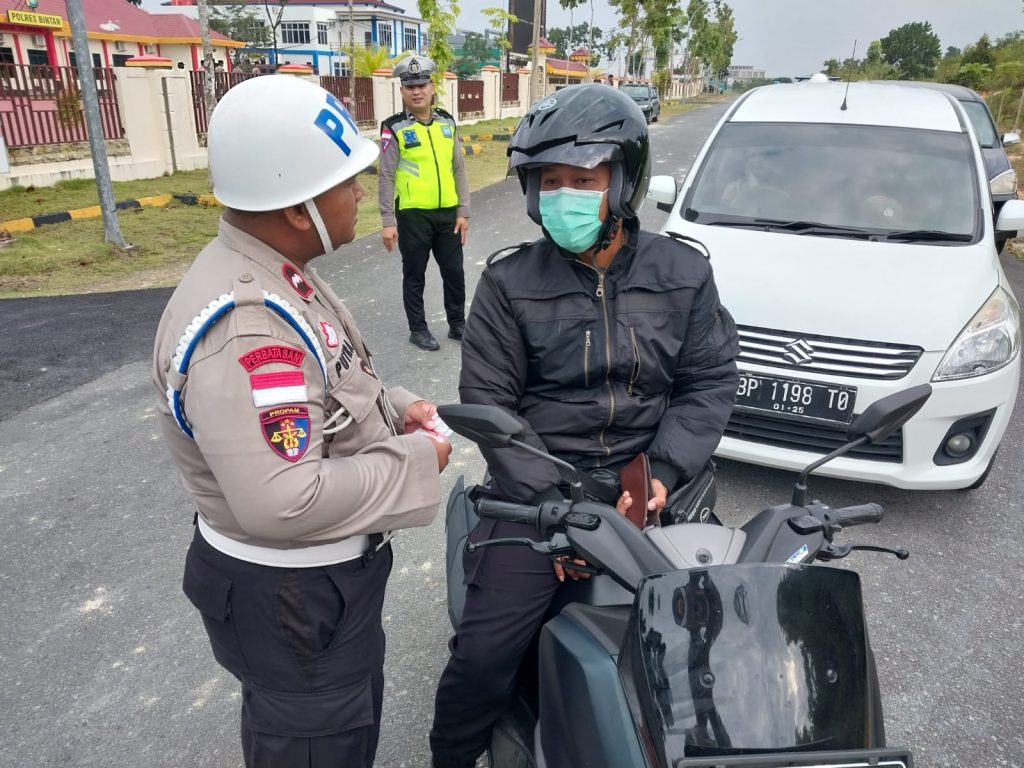 Propam Polres Bintan Gelar Razia Kelangkapan Kendaraan Personil