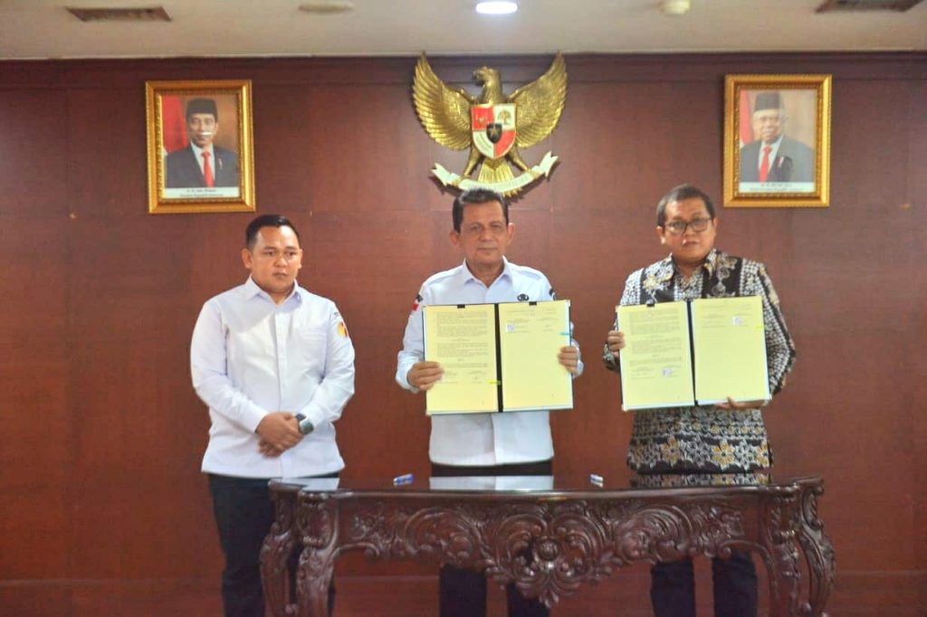 Gubernur Ansar Teken NPHD dengan KPU dan Bawaslu Kepri: Sukseskan Pilkada 2024