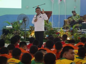 Ansar Motivasi Siswa SMKN 3- SMKN 4 Tanjungpinang, Siapkan Incoming Generation yang Kompeten