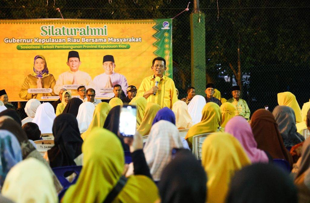Ansar Paparkan Capaian Pembangunan Saat Silaturahmi Bersama Masyarakat Teluk Sebong