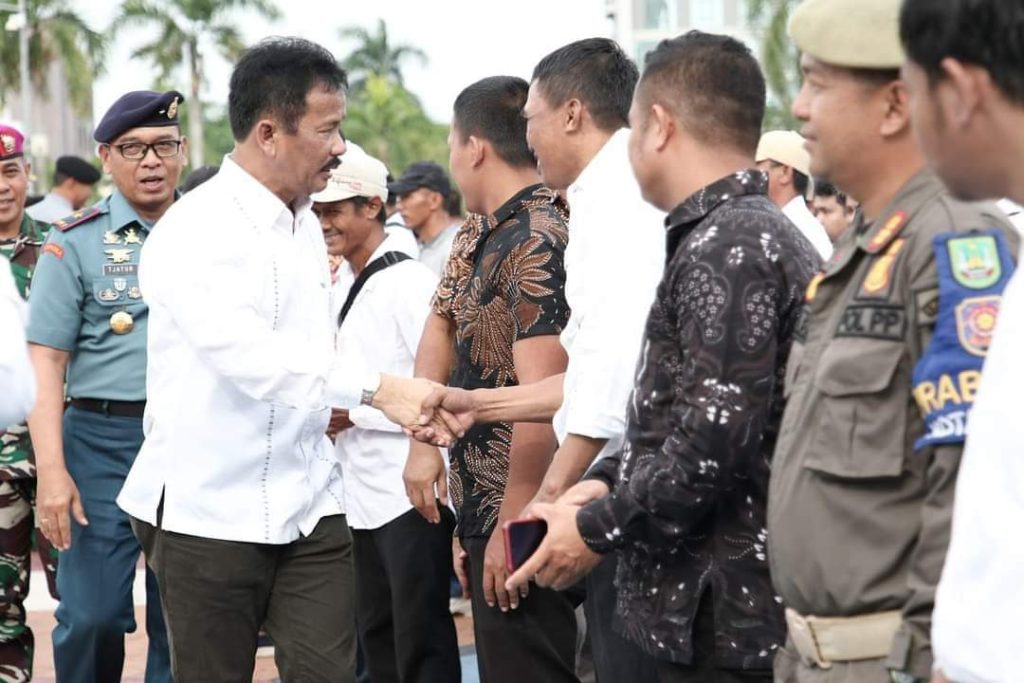 Rudi Ingatkan Satlinmas Agar Bertugas dengan Bijaksana dan Santun