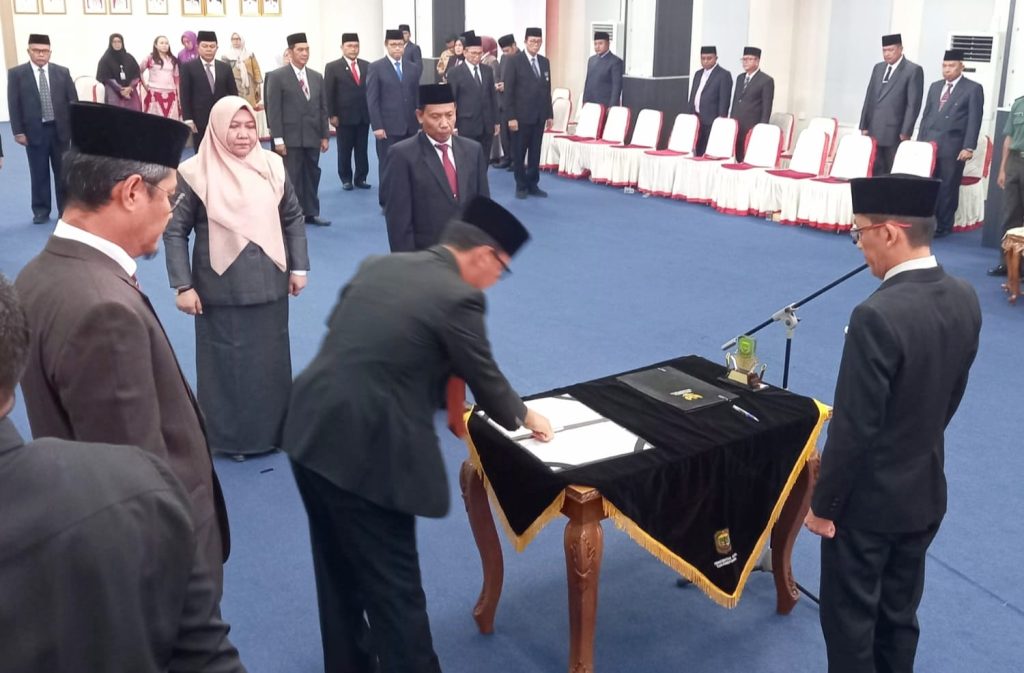 Hasan Rotasi Pejabat Eselon 2 Pemko Tanjungpinang, Perdana Sejak Jabat Pj Wali Kota