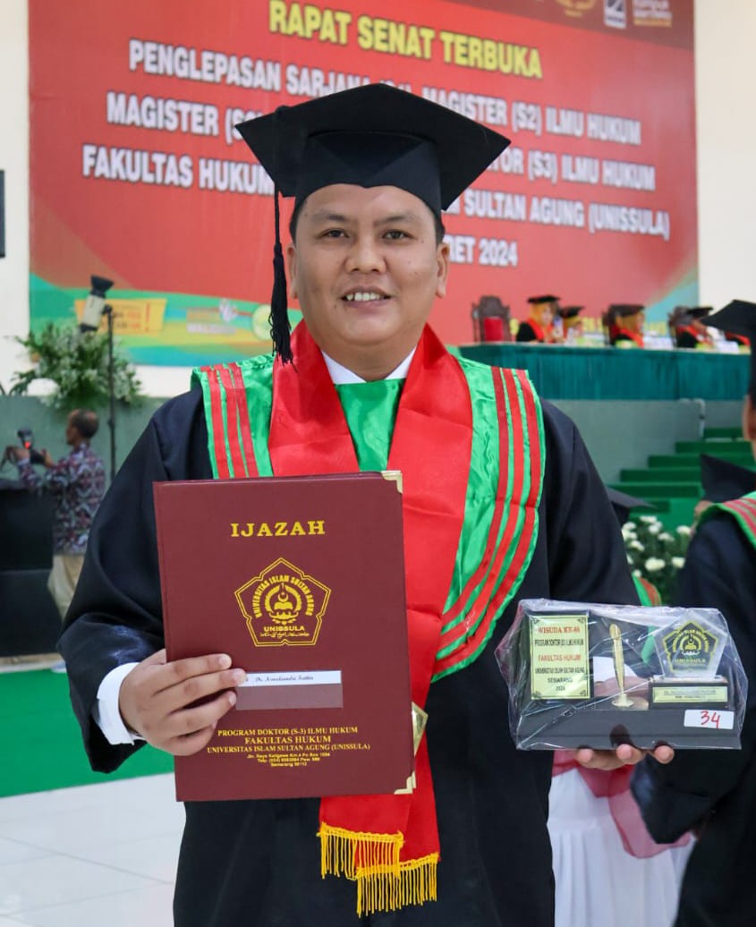 Novaliandri Fathir-Peraih Suara Terbanyak Dapil 3 Tanjungpinang Timur Raih Gelar Doktor