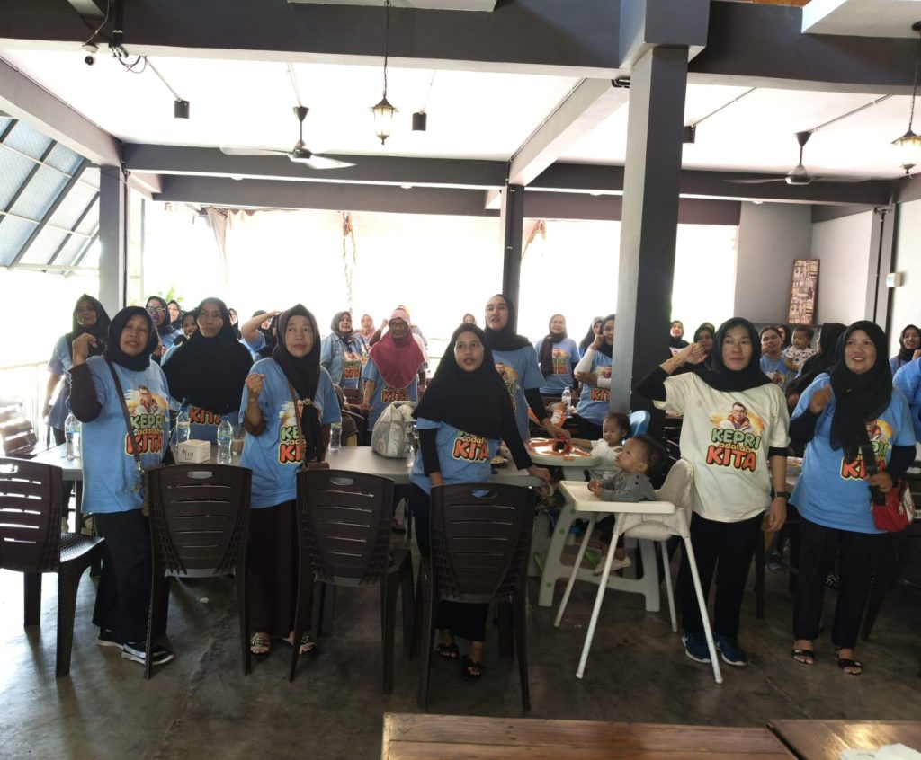 Emak-emak Tanjungpinang Dukung Yan Fitri Sebagai Calon Gubernur Kepri