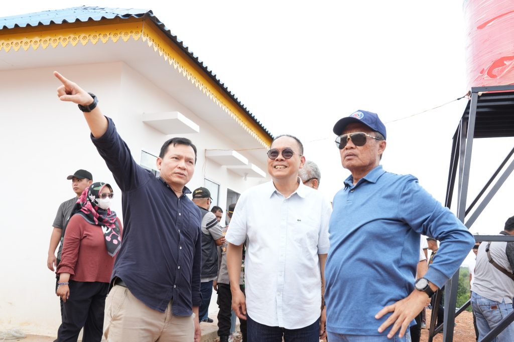 Kemenko Polhukam, Kementrian Investasi, Setkab-Dewan Pengawas BP Batam Tinjau Pembangunan Rumah di Tanjung Banon