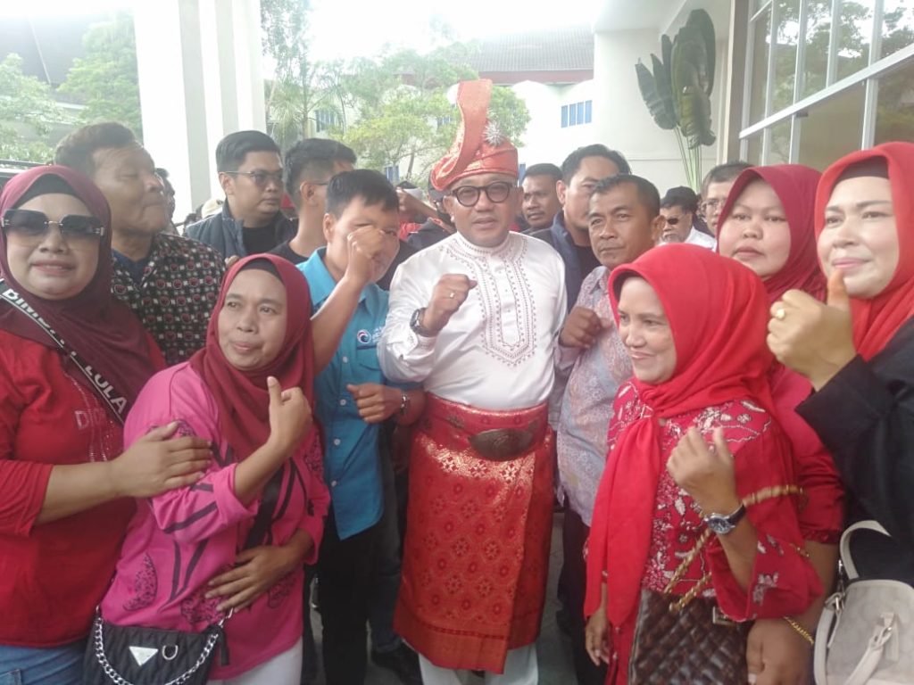 Hari Ini, Lis-Ariza Deklarasi Bakal Calon Wali Kota dan Wakil Wali Kota Tanjungpinang di Hotel Aston