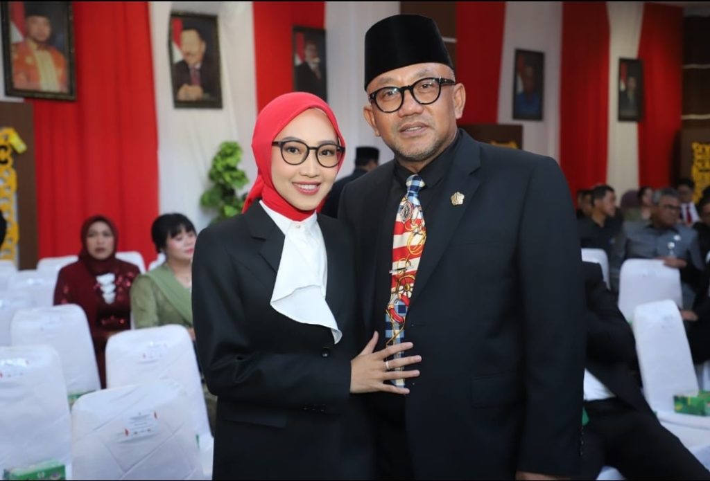 Lis Darmansyah di Mata Legislator Muda Ini: Sosok Ayah Tegas, tapi Penyayang