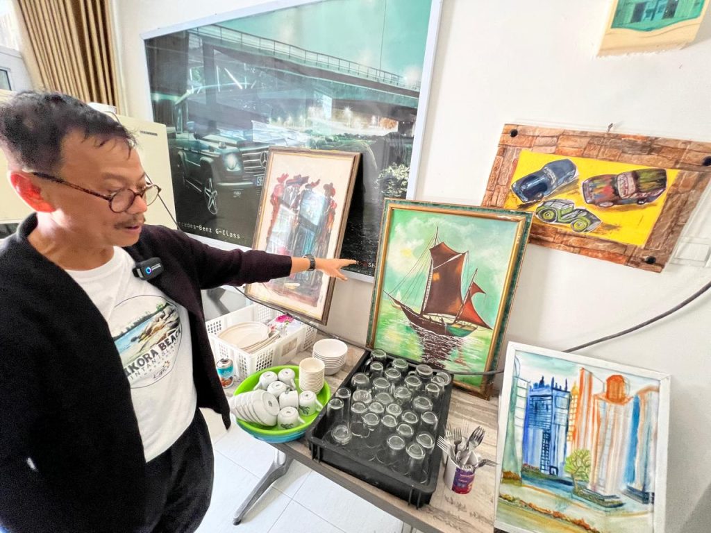 Setelah 10 Tahun, Raja Ariza Temukan Arti Lukisan Abstraknya