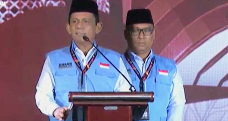 Survei Terbaru Poltracking: Ansar-Nyanyang Memimpin, Rudi-Rafiq Tertinggal
