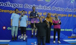 Pertandingan Badminton Antar Pegawai BP Batam Berlangsung Meriah