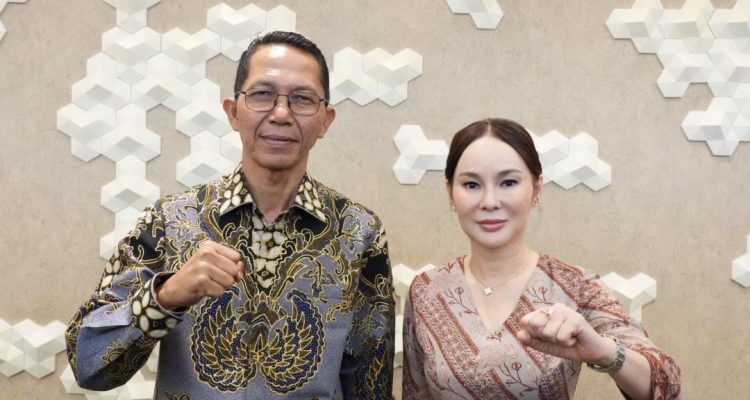 Airlangga Lantik Wako dan Wawako Batam Sebagai Kepala dan Waka BP Batam