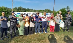 Peringatan HPSN 2025, DLH Tanjungpinang Gelar Gotong Royong Bersihkan Laut dan Darat