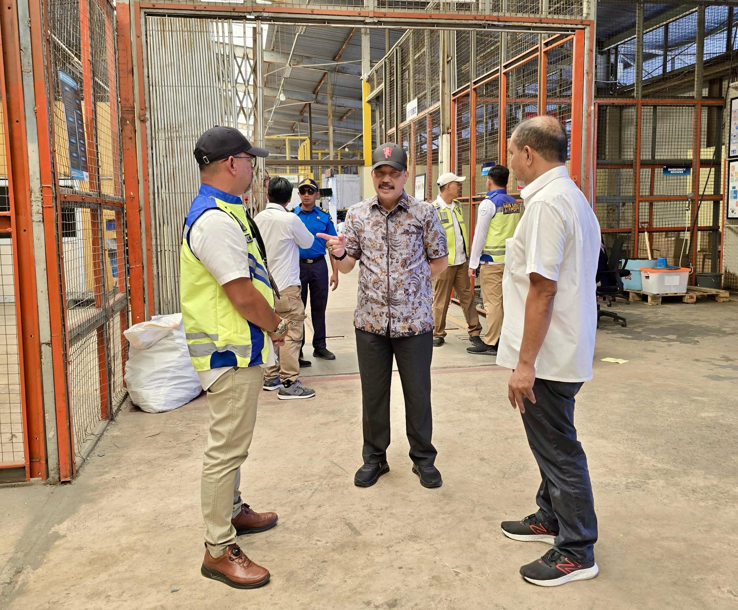 Deputi V BP Batam Tinjau Progres Pengembangan Bandara Hang Nadim