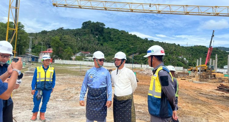 Aneng dan Raja Bayu Kompak Tinjau Progres Pembangunan RSUD Tipe C di Siantan-Anambas