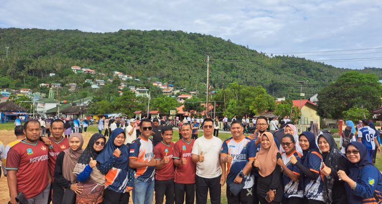 Aneng Pimpin Goro HUT ke-17 Kabupaten Anambas, Tumbuhkan Semangat Solidaritas