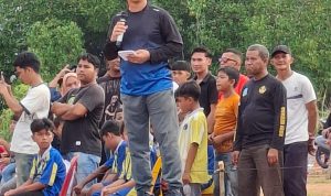 Aneng Tutup Turnamen Mini Soccer U-13 Air Asuk, KONI Dukung Pembinaan Atlet Muda