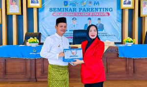 Pemkab Anambas Gelar Seminar Parenting: Menjadi Orang Tua Hebat di Era Digital Pemkab Anambas Gelar Seminar Parenting: Menjadi Orang Tua Hebat di Era Digital