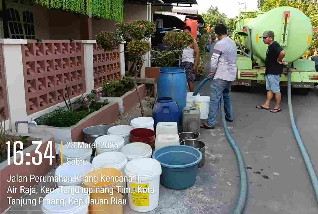 Bantu Warga di Tengah Kemarau, Pemko Tanjungpinang Salurkan 75 Ton Air Bersih