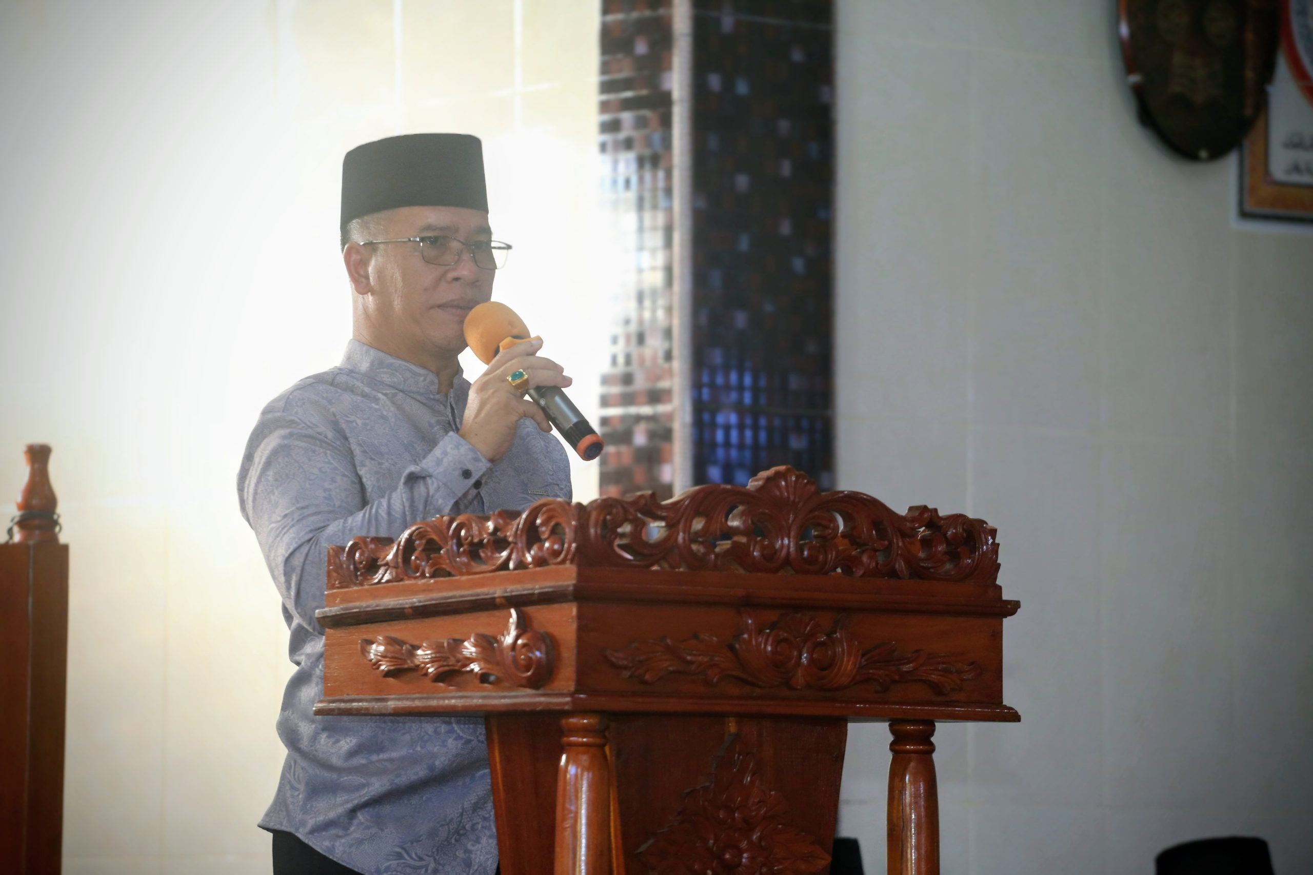 Safari Ramadan di Kuala Maras, Aneng-Raja Bayu Salurkan Bantuan Sosial dan Keagamaan