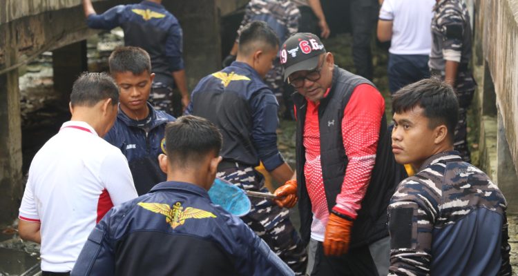 Sinergi Pemko dan Forkopimda, Korve Bersih Pesisir Tanjungpinang dalam Gerakan Indonesia ASRI