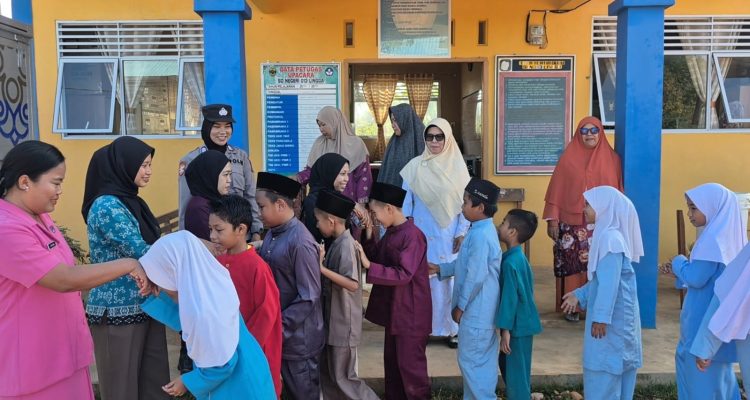 SPPG YKB Polres Lingga Kembali Salurkan Makanan Bergizi Gratis untuk Anak dan Balita