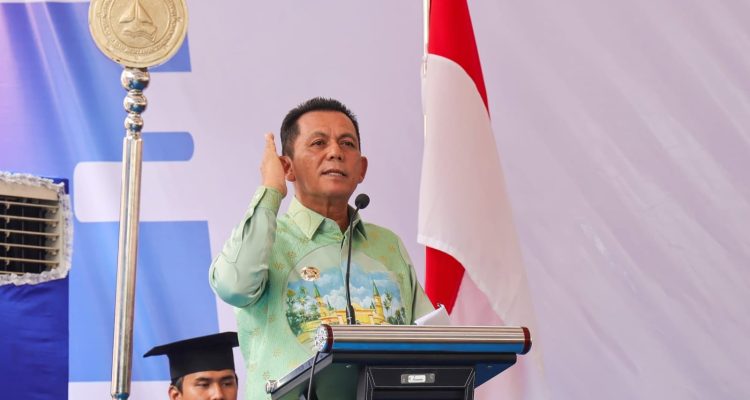 Gubernur Kepri ke Lulusan UMRAH: Harus Siap Hadapi Era Society 5.0