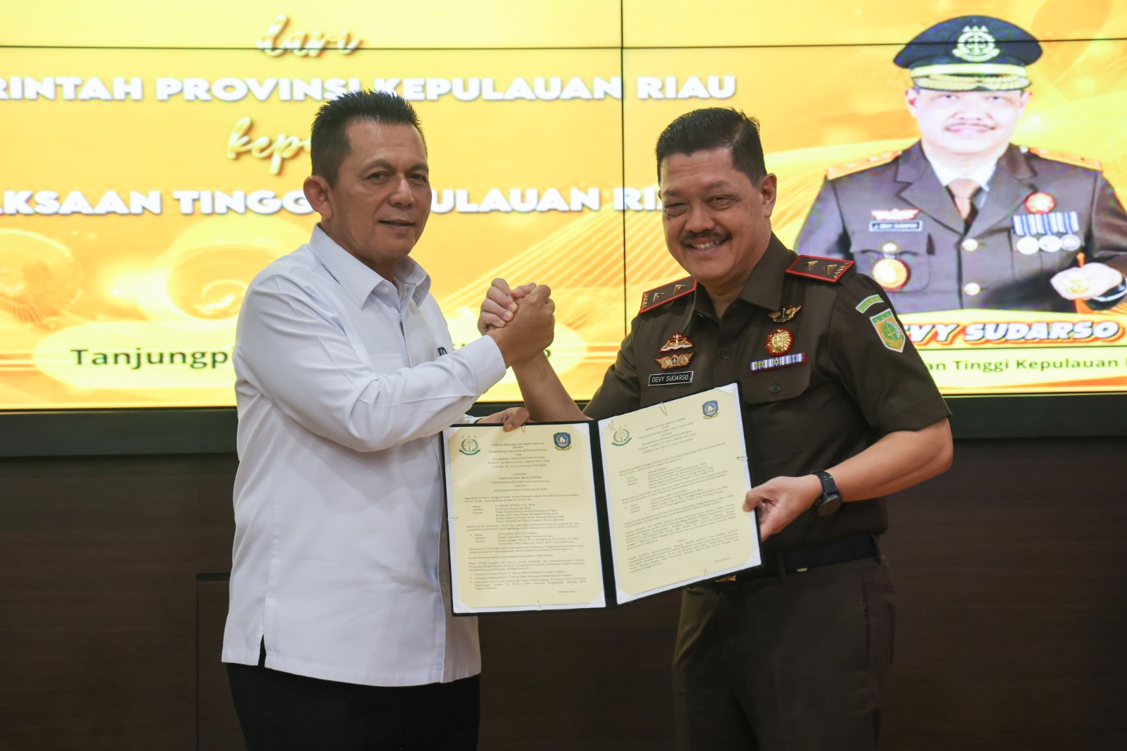 Pemprov Kepri Hibahkan Lahan ke Kejati, Dukung Penegakan Hukum di Natuna