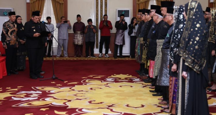 Gubernur Ansar Lantik Dewan Kebudayaan Kepri Periode 2026-2031