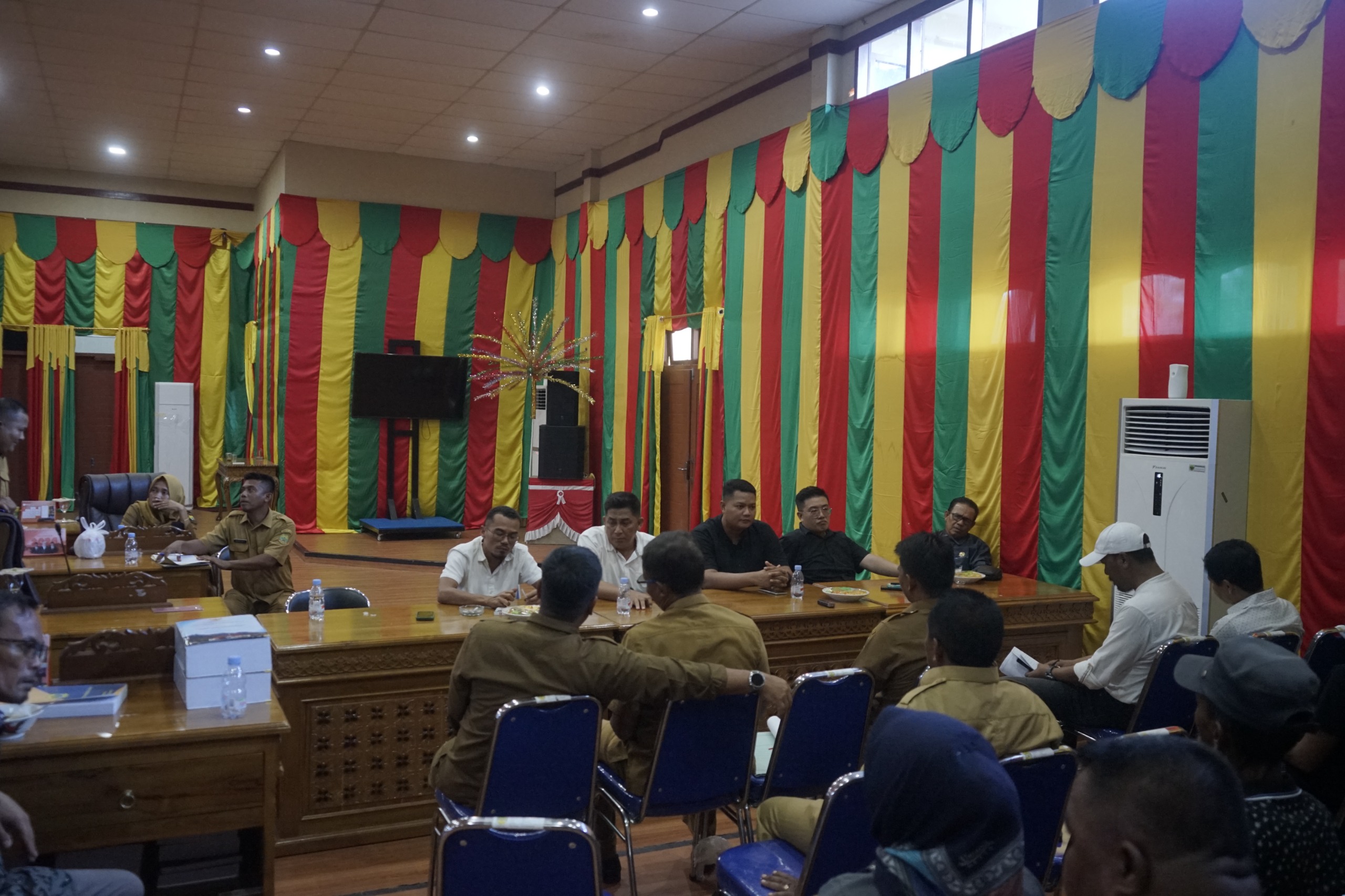 DPRD Lingga Gelar RDP dengan PT. CSA, Bahas Polemik Lahan Sagu Warga Pekaka