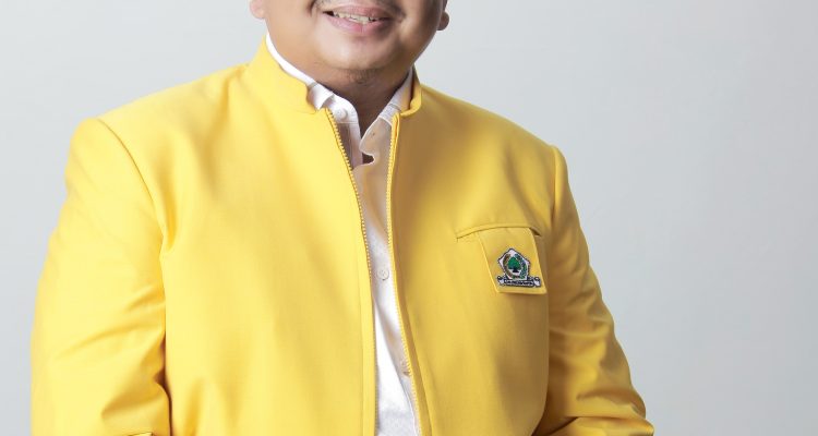 Ade Angga Resmi Pimpin Golkar Kepri, Ini Profil dan Rekam Jejaknya