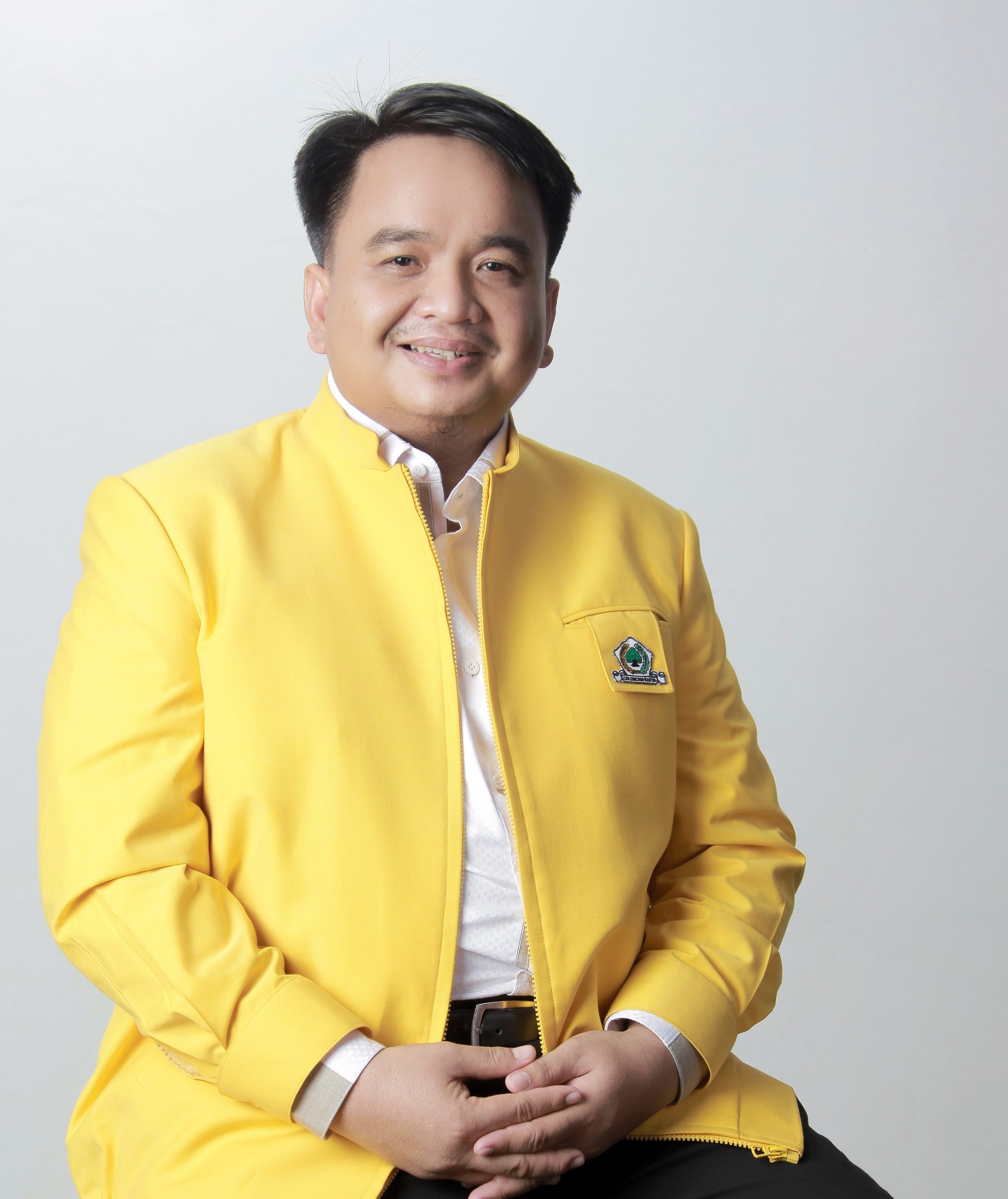 Ade Angga Resmi Pimpin Golkar Kepri, Ini Profil dan Rekam Jejaknya