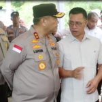 Bupati Aneng Hadiri Penyaluran Bantuan Sosial Kapolda Kepri dan Bhayangkari di Tarempa Timur