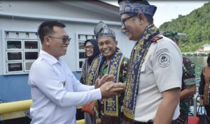 Bupati Anambas Sambut Kakanwil Imigrasi Kepri dan Irdam TNI AD di Pelabuhan Sri Siantan