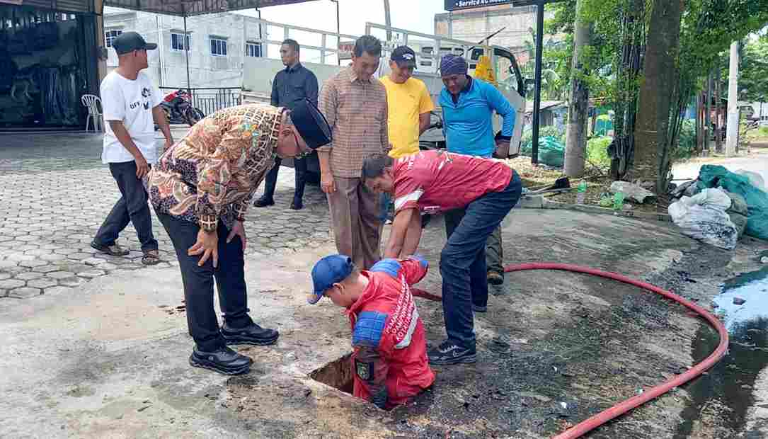 Lis Geram Kabel Optik Hambat Drainase, Ultimatum Perusahaan Segera Benahi