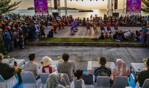 Parade Seni Nusantara Meriahkan Pembukaan Kemilau Kepri 2026 Parade Seni Nusantara Meriahkan Pembukaan Kemilau Kepri 2026