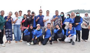Bupati Anambas Apresiasi Misi Kemanusiaan Wisatawan Kapal Vega 1982, Salurkan Bantuan Pendidikan dan Kesehatan