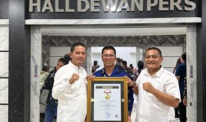 Bupati Aneng Terima Penghargaan Tokoh Inspiratif di Malam Anugerah SMSI 2026 Bupati Aneng Terima Penghargaan Tokoh Inspiratif di Malam Anugerah SMSI 2026