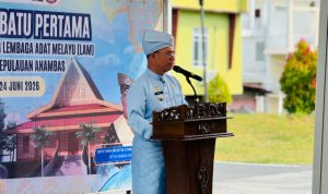 Bupati Aneng Letakkan Batu Pertama Gedung LAM Anambas: Menjaga Marwah Melayu